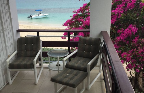 Halcyon Heights Condo | Beachfront Condo with Spectacular view beach, ocean & sunsets