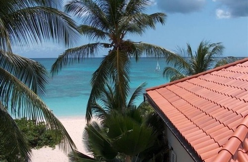 Brighton Villa | Beachfront Studio -Sea and Sand at the West-Coast of Barbados