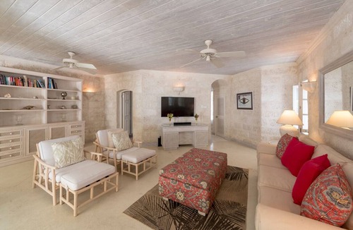 Gibbs Bay House | Beachfront Townhouse with Plunge Pool - Waverly House