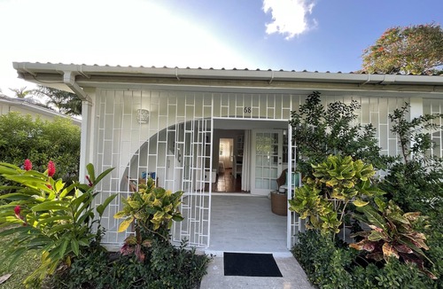 Sunset Crest Apartment | Beautiful 1 Bed Apartment on West Coast - Close to Beach