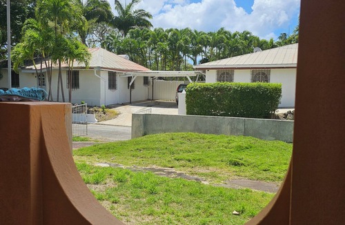 Halcyon Heights House | Beautiful and Cozy 3 Bedroom Home in walking distance to the beach and shops!