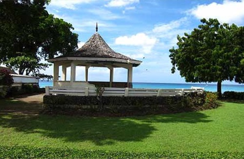Fitts Village House | Beautiful Beach Townhouse, private pool, 2 Bedroom