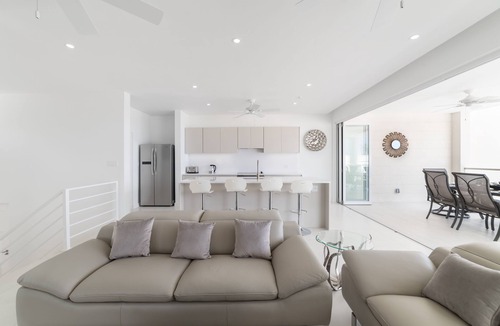 Weymouth Villa | Beautiful design white villa with sea views in gated community