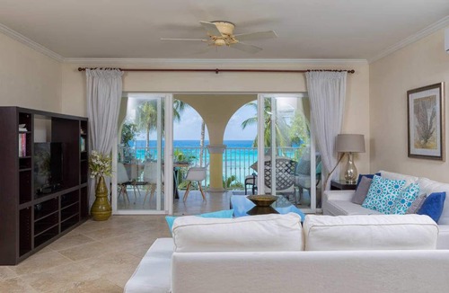 Callendar Condo | Beautiful Three Bedroom Condo