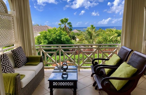 Mount Standfast Villa | Beautiful Villa w Stunning Sea View. Two pools, floodlit tennis, gym.