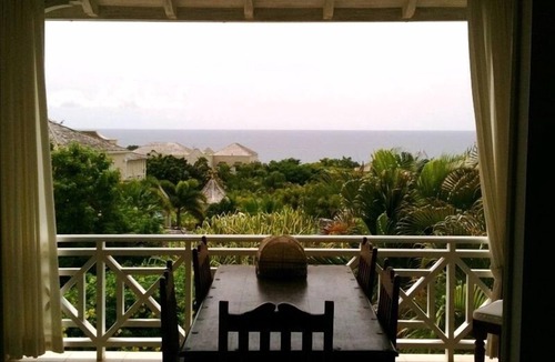 Mount Standfast Villa | Beautiful Villa w Stunning Sea View. Two pools, floodlit tennis, gym.