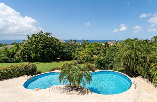 Mount Standfast Villa | Blue Waters 5BR