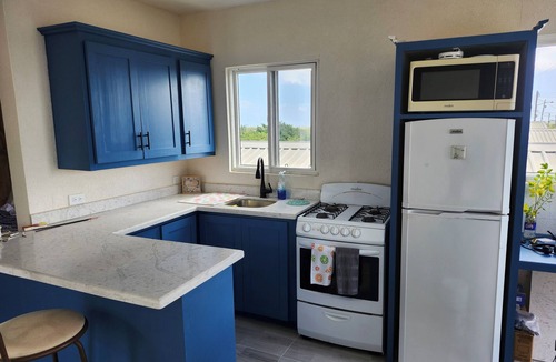 Charnocks House | Breezy Heights Cottage - Studio