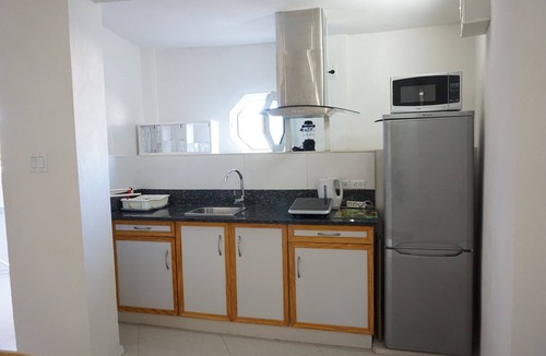 Inch Marlowe Apartment | Breezy LR GND Floor Apt Higher Altitude, Barbados