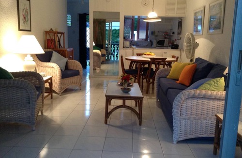 Rendezvous Apartment | Breezy quiet 1 bed apartment lovely views, parking, pool, near beach, SKY tv.