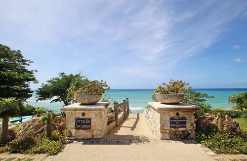 Enterprise House | By Beach Townhouse with Plunge Pool - Palisades 6A