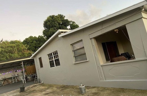 Mount Standfast Villa | Charming 2-Bed Villa in The Garden