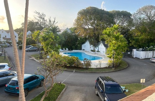 Brittons Hill House | Charming 3-bedroom villa w/all amenities Close to white sand beaches -Barbadosn