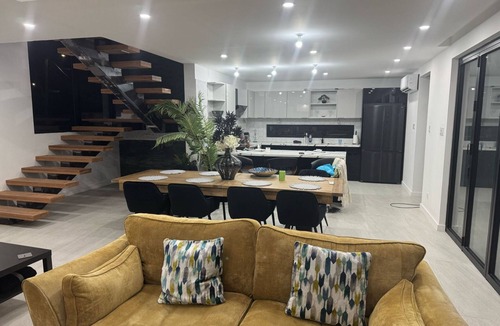 Belair Villa | Charming 4-bedroom villa with WiFi, AC in fabulous Diamond Valley