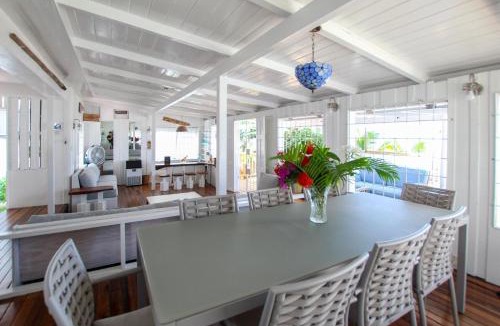 Reeds Bay House | Chateau Monique by Bluescape