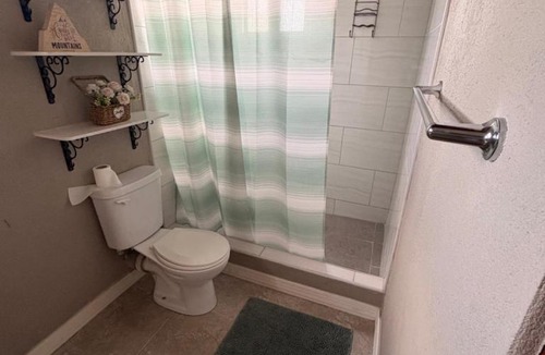 Black Rock Apartment | City Rental
