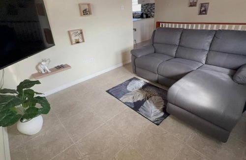 Black Rock Apartment | City Rental