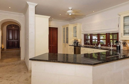 Gibbes Villa | Claridges 5 - 3bd by ZenBreak