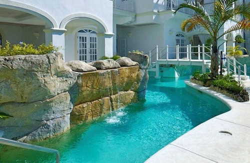 Old Trees Bay Apartment | Condo Old Trees 6 - Firefly | Beach Front - Located in Exquisite Saint James with Private Pool