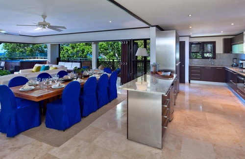 Old Trees Bay Apartment | Coral Cove 15