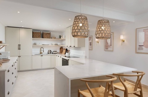 Old Trees Bay Villa | Coral Cove 7 - Sunset by Blue Sky Luxury