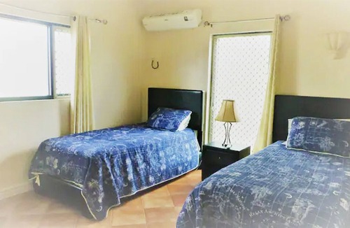 Apple Hall Apartment | Coral Villa, Pool, Ocean Views, Beach & Sea