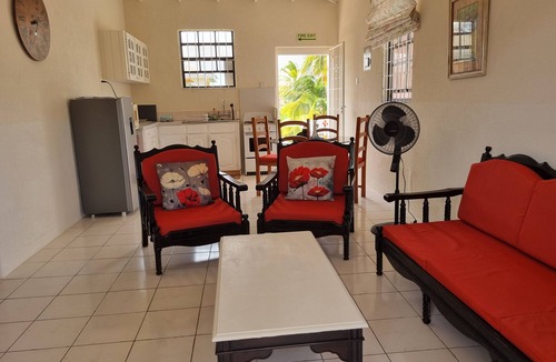 Enterprise Apartment | Cosy One Bedroom - Oistins, Barbados