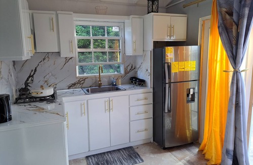 Bridgetown Bed & Breakfast | Cozy 1-bedroom bed & breakfast in a pleasant location with AC