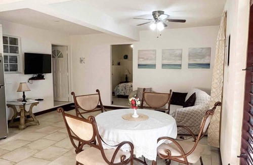 Mullins Apartment | Cozy apartment near the beach in a quiet area w/AC Bedroom
