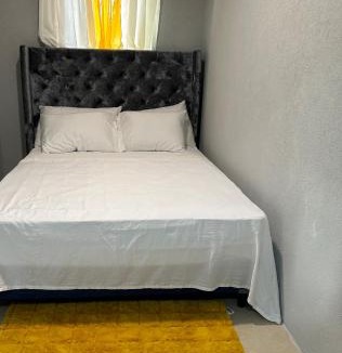 Deanes Apartment | Cozy Haven 2