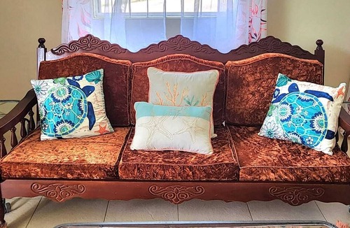 Jackson Apartment | Cozy one-bedroom apartment with wifi and a/c. 5 minutes to malls and grocery.