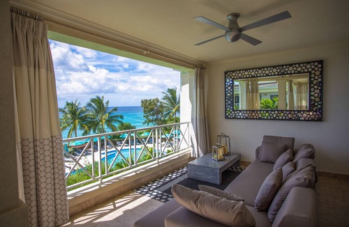 Durants Apartment | Designer Penthouse - Amazing Views & Location