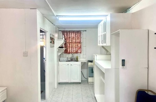 Dover Apartment | Dover Local Vibes Studio
