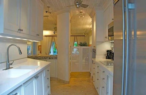 Gibbs Bay Villa | Emerald Beach 4