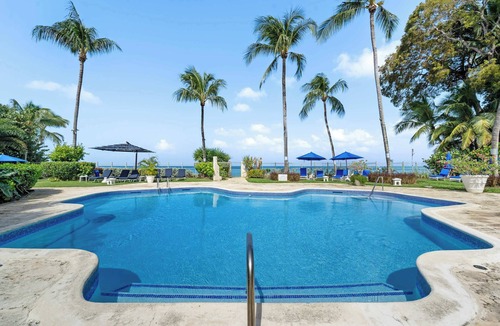 Gibbs Bay Villa | Emerald Beach 5