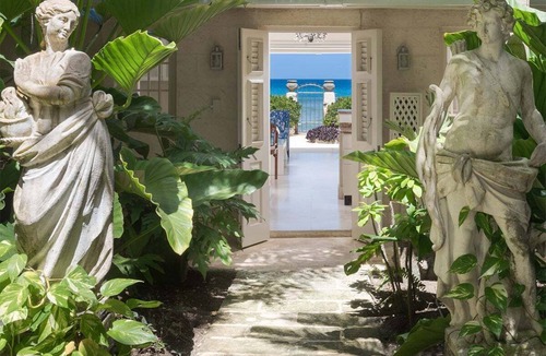 Little Battaleys Villa | Enchanting Beachfront Retreat - Leamington Cottage