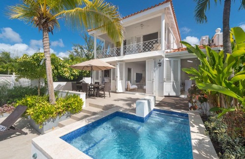 Fitts Village House | Exceptional Beachfront Living - Milord Sunsets home
