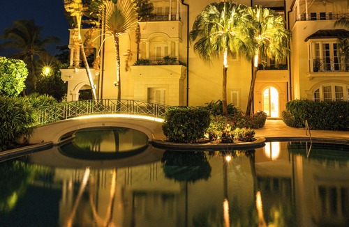 Speightstown Apartment | Exclusive one bedroom apartment, a few steps from the Caribbean Sea
