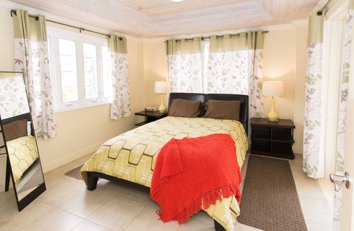 St. Lawrence Gap Condo | Executive One Bedroom Condo W/Pool