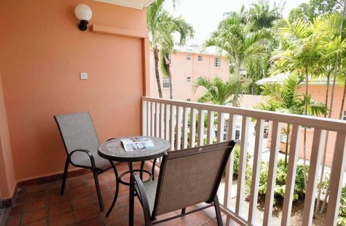 Worthing Apartment | Experience Barbados Near Worthing Beach & St. Lawrence Gap