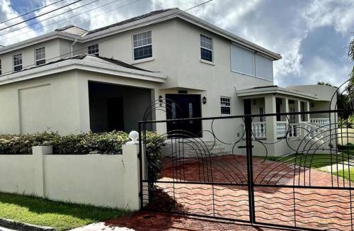 Prospect Villa | Ferron House