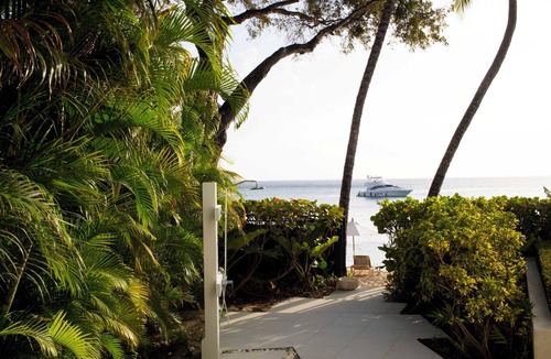 Merlin Bay Villa | Footprints 5BR in St James by Personal Villas - Stunning Beachfront