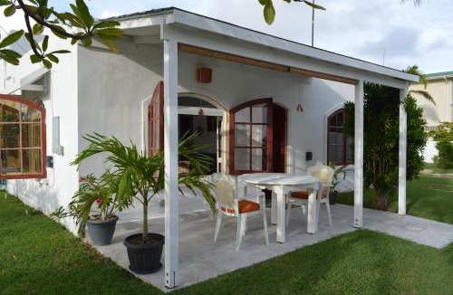 Silver Sands Apartment | Frangipani Apartment