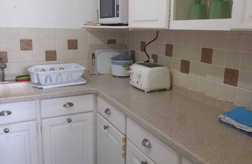 Halcyon Heights Condo | Golden View 227 1 Bedroom Close to Ocean