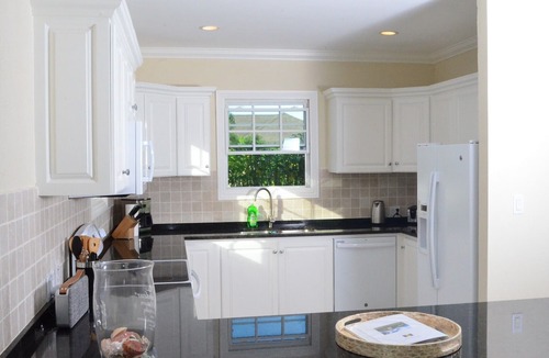Mount Brevitor Villa | Gorgeous Three Bedroom In Quiet Development