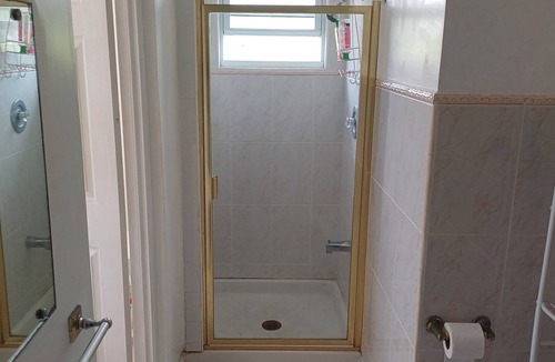 Bridgetown Apartment | Great, Centrally located apartment with extra large rooms unit 3