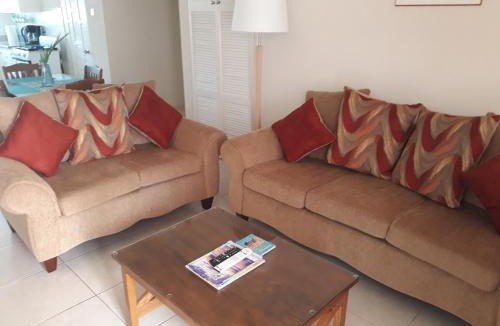 Maxwell Apartment | Half Moon Bay
