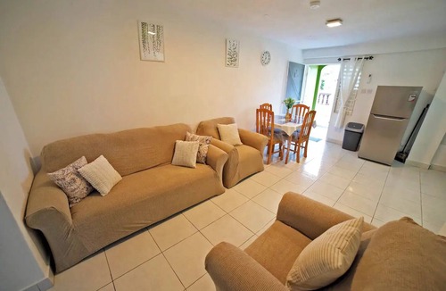 Douglas Apartment | Heywoods Holiday Home 2