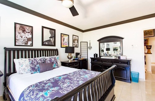 Inch Marlowe Bed & Breakfast | Hidden Gem - One of a Kind Villa with Ocean Views - close to Airport!