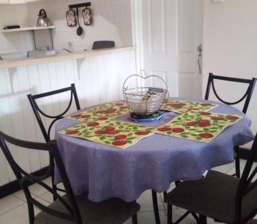 Oistins Apartment | Holiday Suite